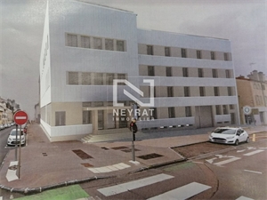 t6 et plus à la vente -   71100  CHALON SUR SAONE, surface 230 m2 vente t6 et plus - UBI405867542